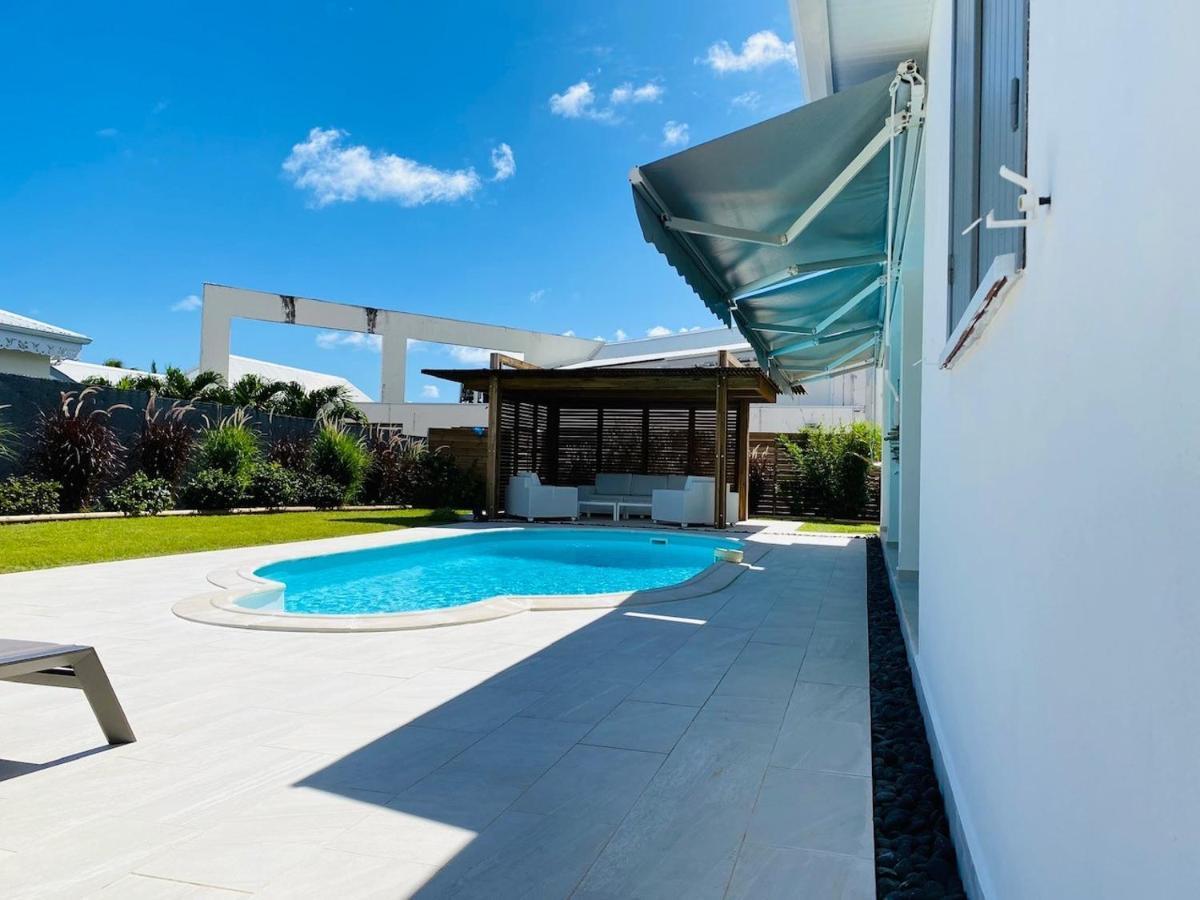 Villa Nomilou Beach Avec Acces Direct Plage Saint-Francois  Buitenkant foto